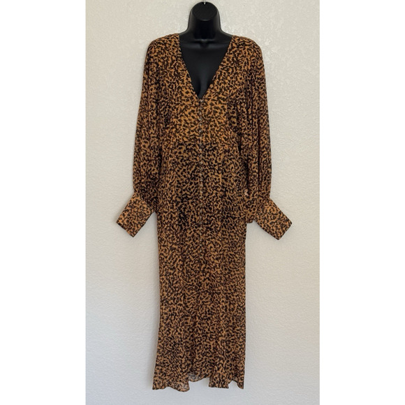 C/MEO Collective Leapark Dress Chiffon Long Sleeve Animal Print Flowy Feminine - Picture 3 of 15